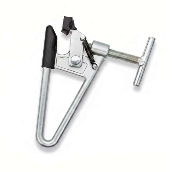 Mounting Clamp for Aluminum Truck Wheels