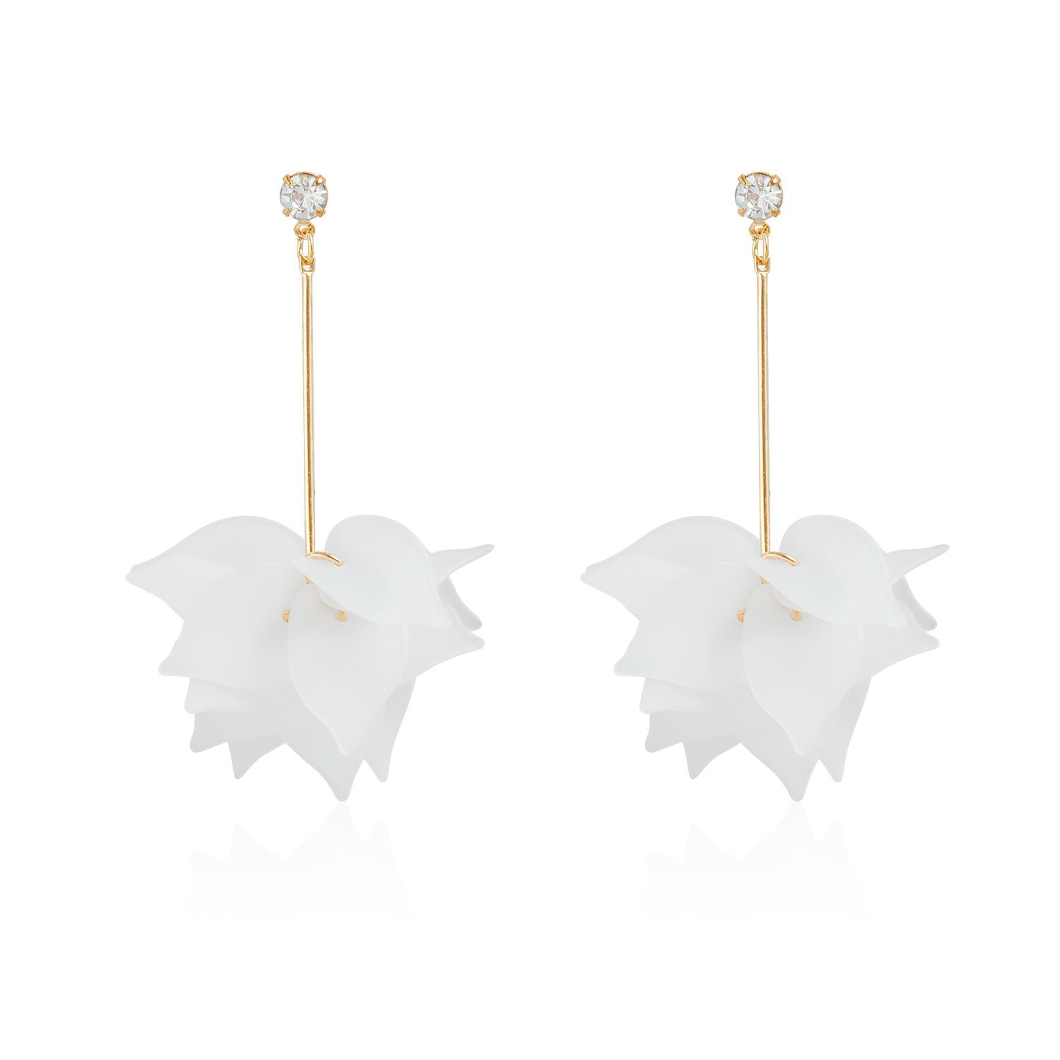 

European and American jewelry ins fashionable and fresh multi-petal flower flash diamond earrings gentle personality versatile long earrings золотой