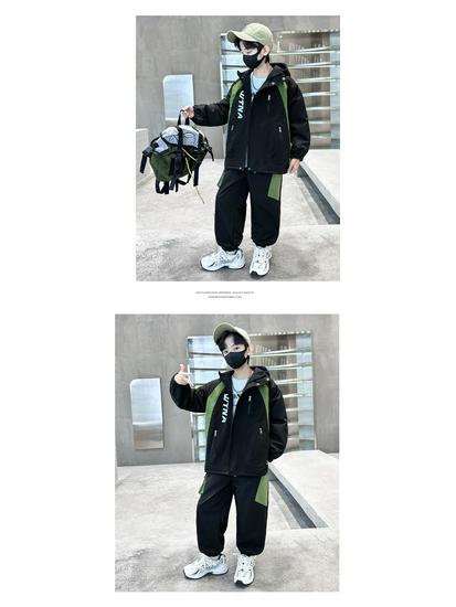 Chłopięcy zimowy zestaw polarowy 2025: Gruby dwuczęściowy komplet z bawełnianym wypełnieniem dla starszych dzieci