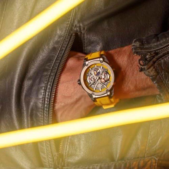 LOTUS Montre Homme 18946/1 Vortex Boîtier en acier inoxydable 316l Noir Bracelet en caoutchouc jaune, Noir