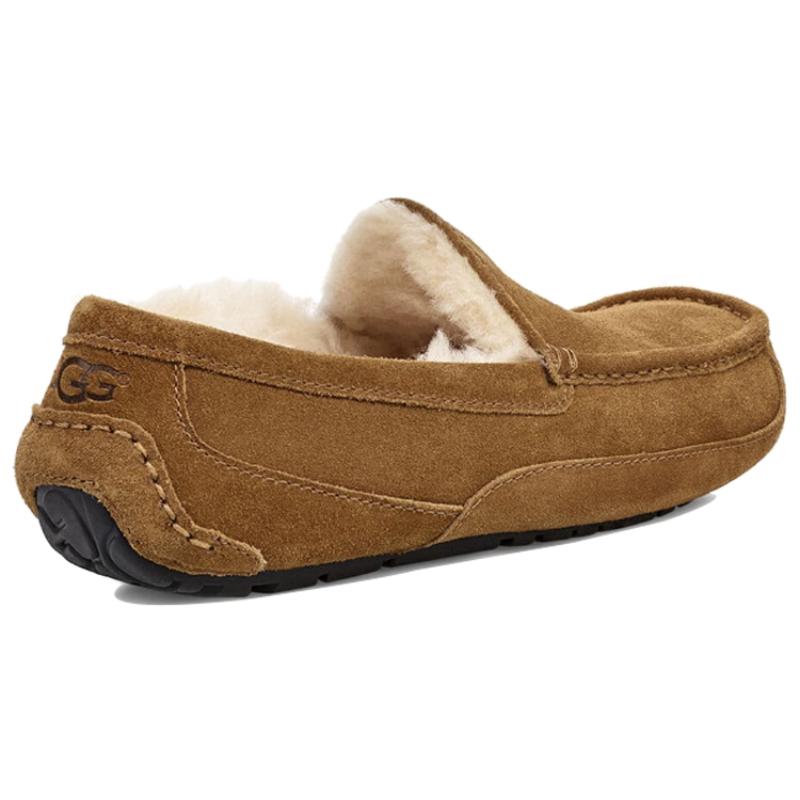 UGG Ascot Slipper Chestnut Sneakers 1101110-CHE