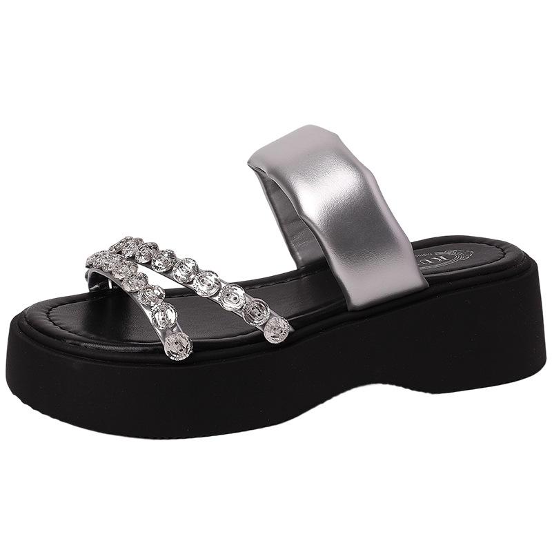 Stylish, simple and versatile thick-soled toe slippers for women to wear new summer skirts with cool slippers