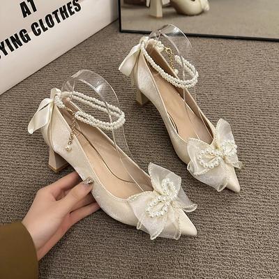 Sandales de mariage à talons hauts et épais avec ceinture en perles et bout rond et bouton à talon moyen pour fête Zapatillas Mujer 2024