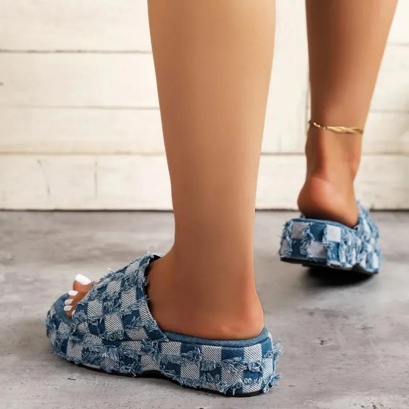 Sommer Damen Neue Dickbesohlte Jeanssandalen Persönlichkeit Europäischer und Amerikanischer Stil Große Größe 43 Exklusives Designerdesign
