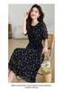 26 year new summer high-end feeling slimming floral skirt vacation style mid length skirt cake skirt short sleeved skirt dress dress dress skirt