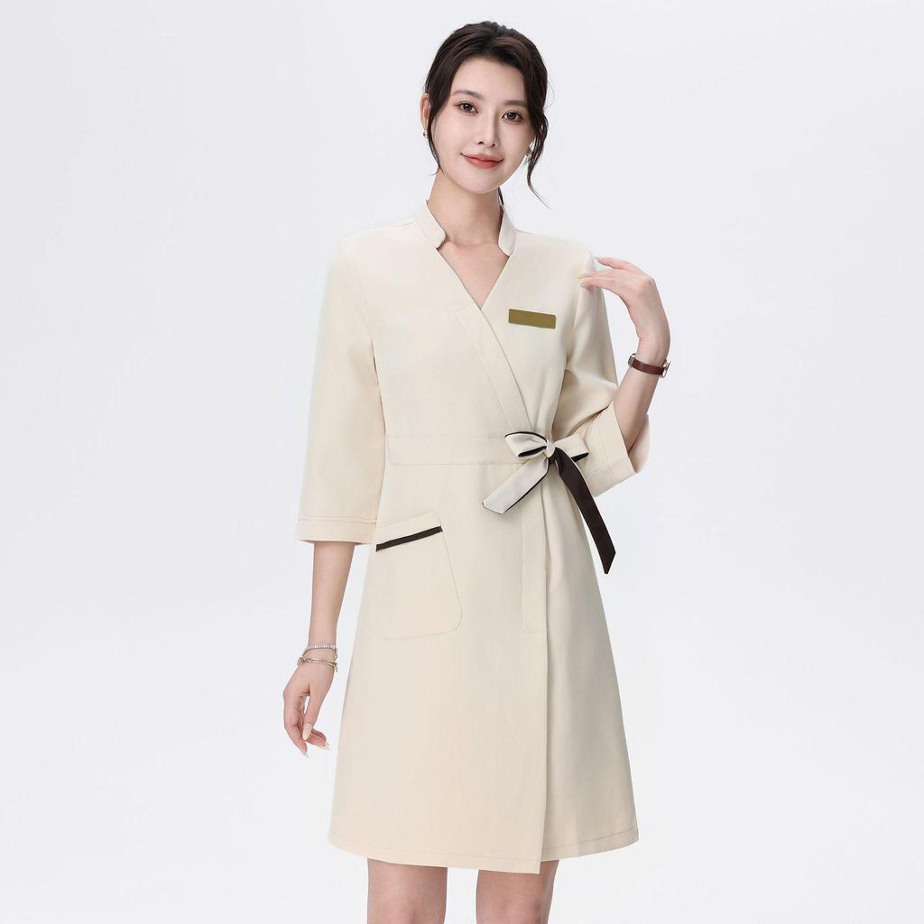 Kosmetička Šaty s polovičním rukávem pro kosmetičky a terapeuty v lázních