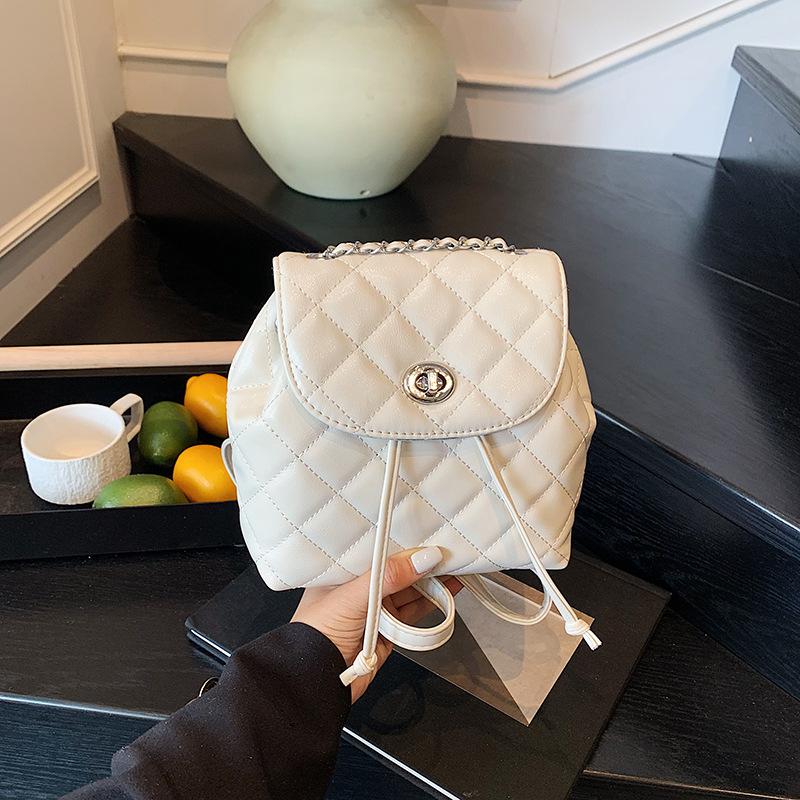 

Premium diamond chain women s backpack new popular fashion backpack mini backpack белый