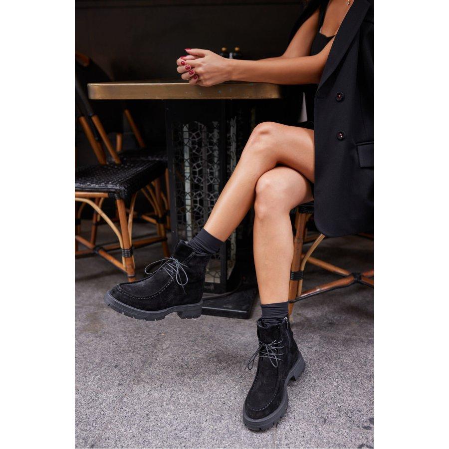 Freizeitstiefel aus echtem Wildleder für Damen