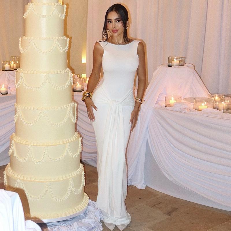 

2025 Autumn Slim Fit Backless Ribbon Dress for Women - Solid Color, Sexy, Hip-Hugging, Elegant L