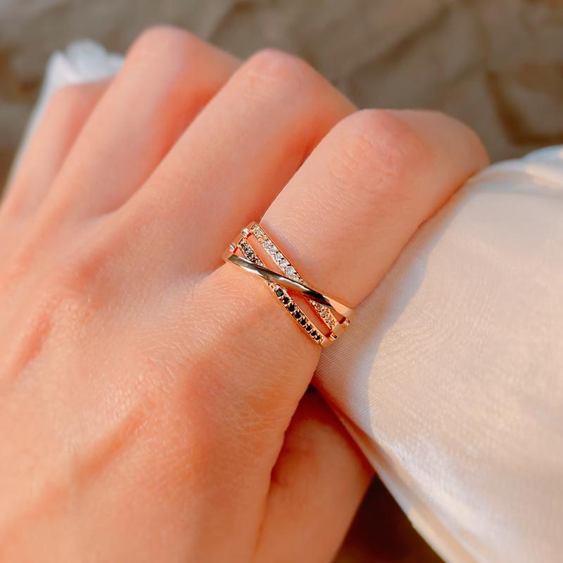 Kinel naturalny czarny cyrkon krzyż pierścionek dla kobiet różowe złoto w stylu vintage biżuteria