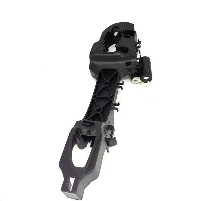 Front Rear Left Right Door Handle Base Plastic Bracket Spring for Hyundai Mistra 2014- 82655B3200 82655B3000
