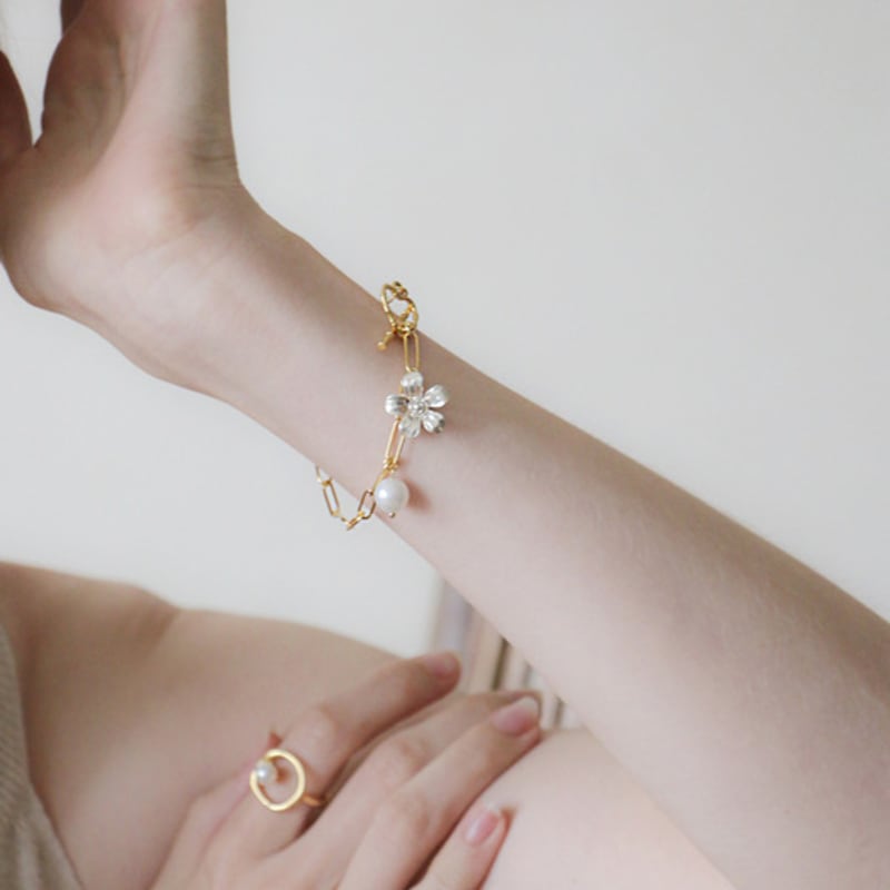 EIGHTMORE silver925 flower more silver bracelet