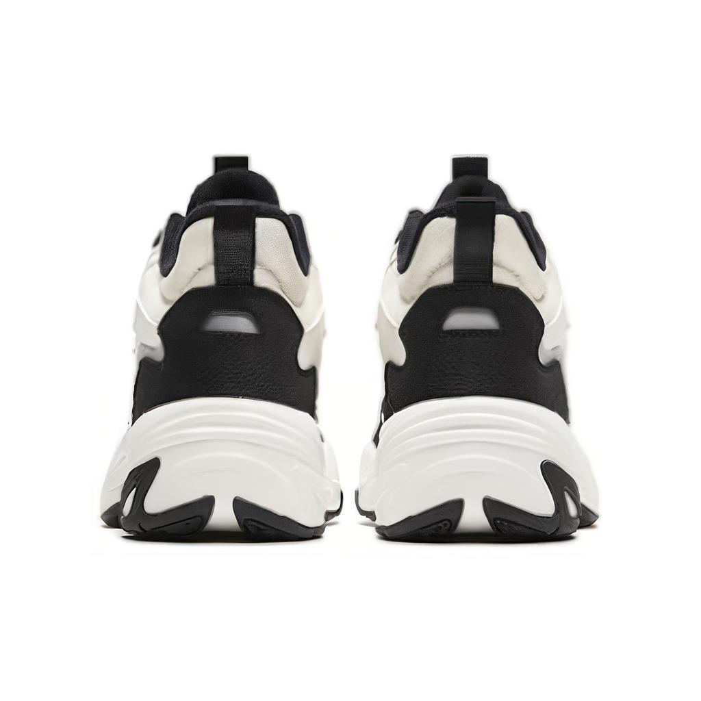 Anta Fabric Round Toe Lace-Up Shock Absorbing Wear-Resistant Low-Top Casual Shoes Women sneakers Black White 122348991-1