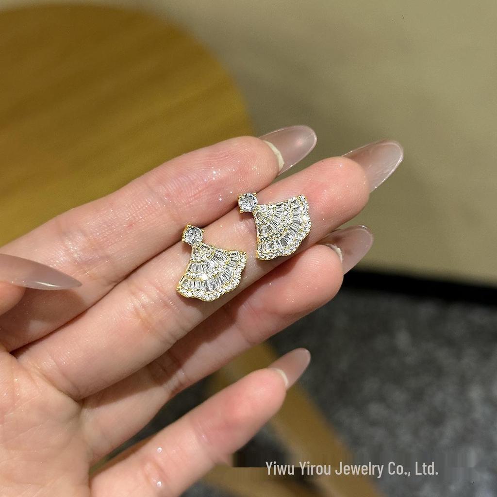 Elegant Fan-Shaped Zircon Stud Earrings - Versatile, Fashionable, Super Shiny S925 Silver for Women