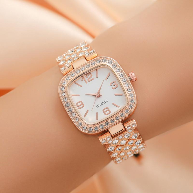 Fashion Square Diamond Embellished Women Watch With Quartz Movement For Gift Or Office Use