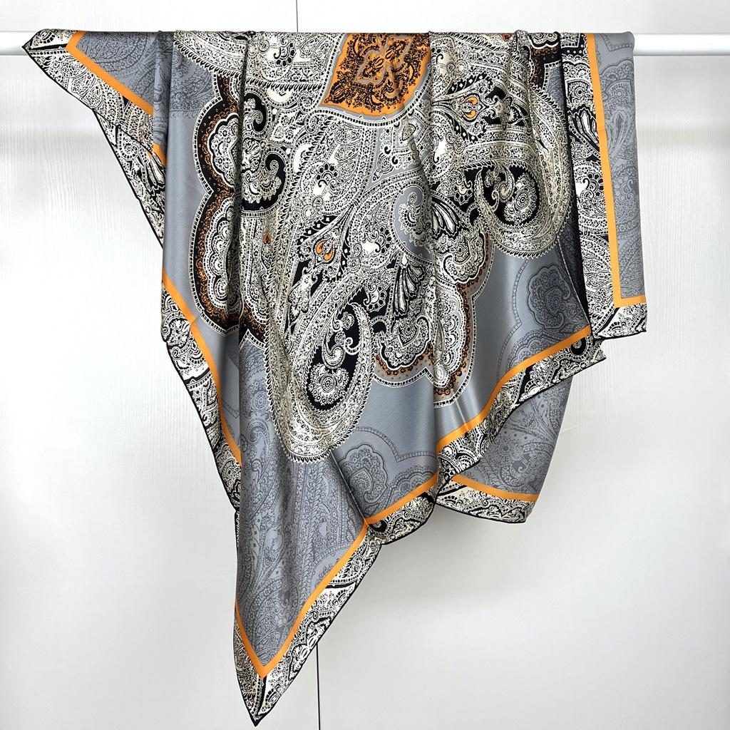 Glazed Ginkgo Silk Scarf Silk Women'S Spring And Autumn Mulberry Silk Scarf Air Conditioner Shawl Square Scarf