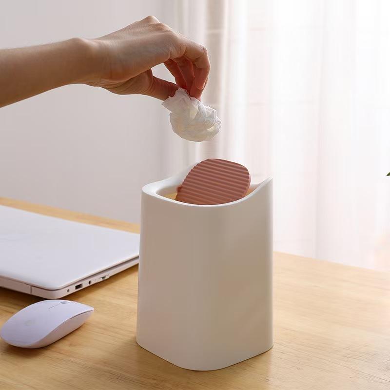 1Pc/Simple Style Flip-Top Trash Can, Plastic, Unique Design, for Home and Office Desktop Use