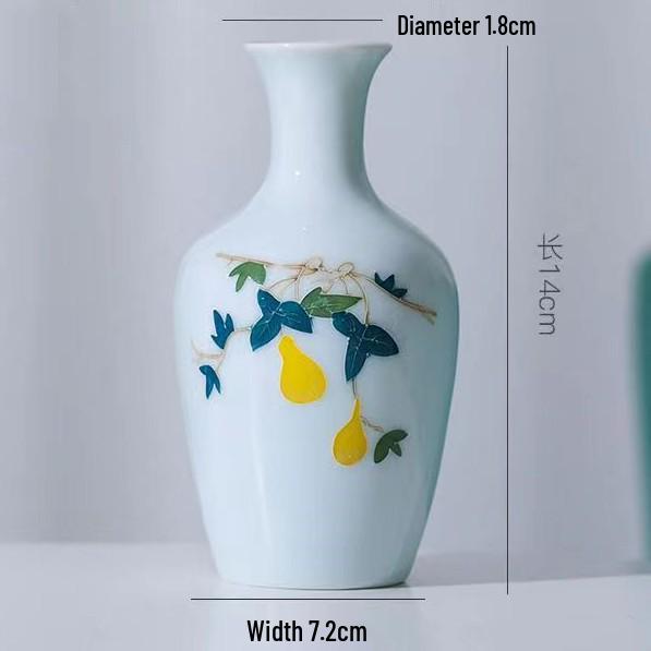 Antique Blue and White Chinese Porcelain Vase - European & American Handicraft for Flower Arrangements