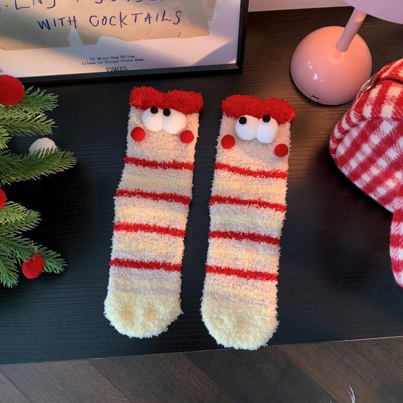 Entzückende Korallenfleece Damen Mid-Calf Schlafsocken - Weihnachtliches Fuzzy-Cartoon-Design für Herbst und Winter