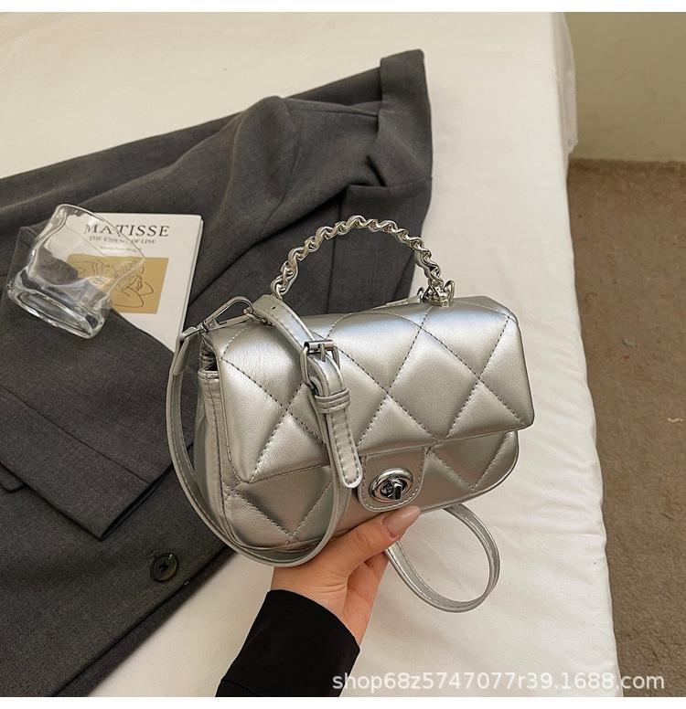 

Premium Rhombus Handbag Women s 2025 New Fashion Versatile Small Square Bag Women s Commuter Shoulder Messenger Bag розовый