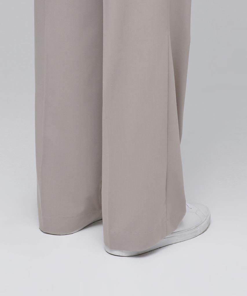 Musinsa Standard [Cooltandard] Real Wide Hidden Elastic Waist Slacks [Light Beige]