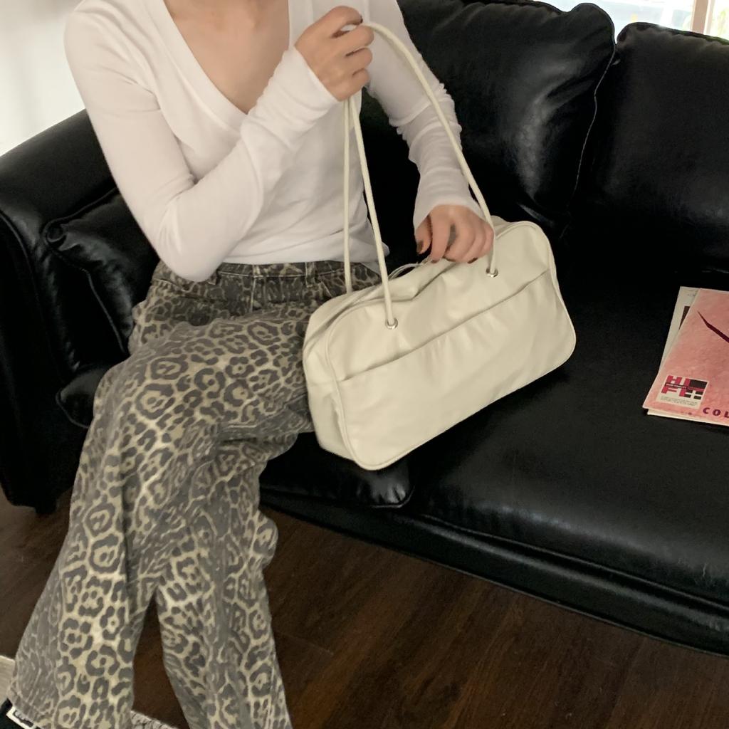 New Minimalist Single Shoulder Small Square Bag, Underarm Bag, PU Soft Leather, High-end Feel Handbag, Commuting Baguette Bag, Women's Bag