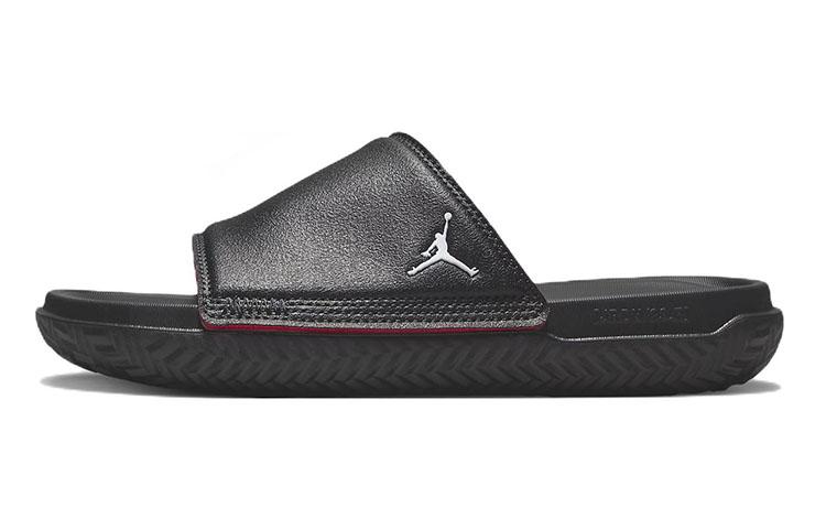 

Jordan Play Leather Quiet Kids Slippers Black White Red DN3596-060 37.5