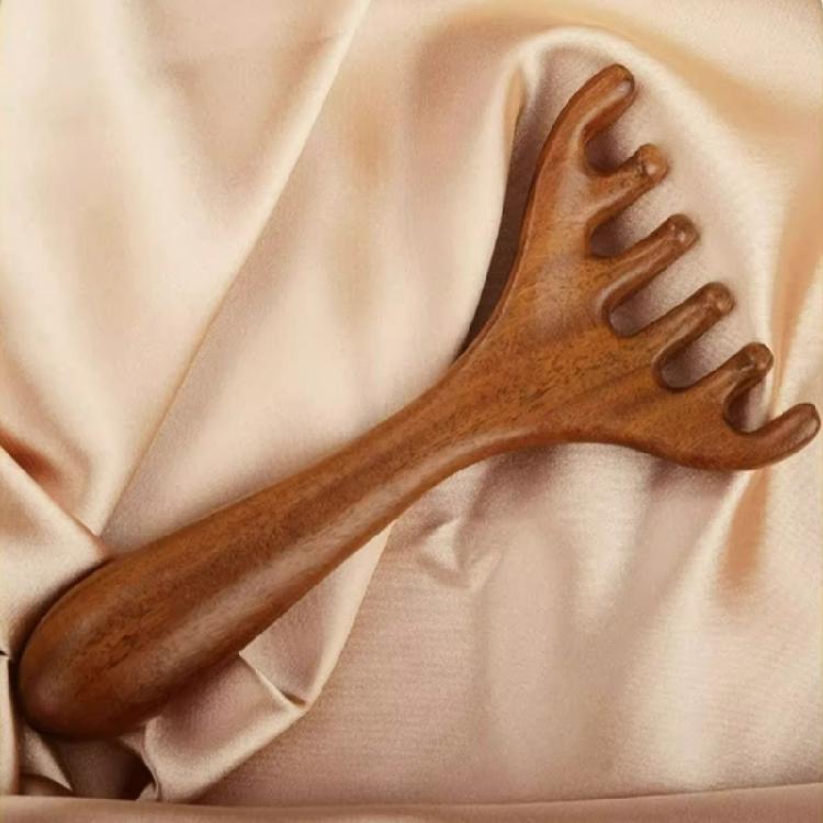 Natural Wooden Scalp Massagers Comb For Silents Stress Relief And Long Lasting Use