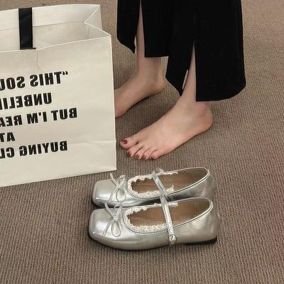 New Spring French Retro Lace Edge Shallow Mouth Single Shoes Women's Versatile Square Head Mary Jane Shoes