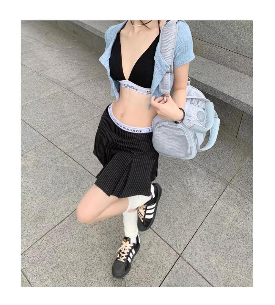 2025 Summer Preppy Black Pleated Mini Skirt with Elastic Waist, Two-Piece Look for Petite Figures