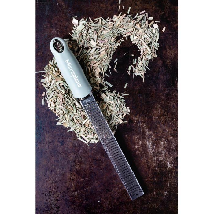 Zester/Grater - Microplane - Model Microplane® - Stainless Steel - Sage Green - Ergonomic