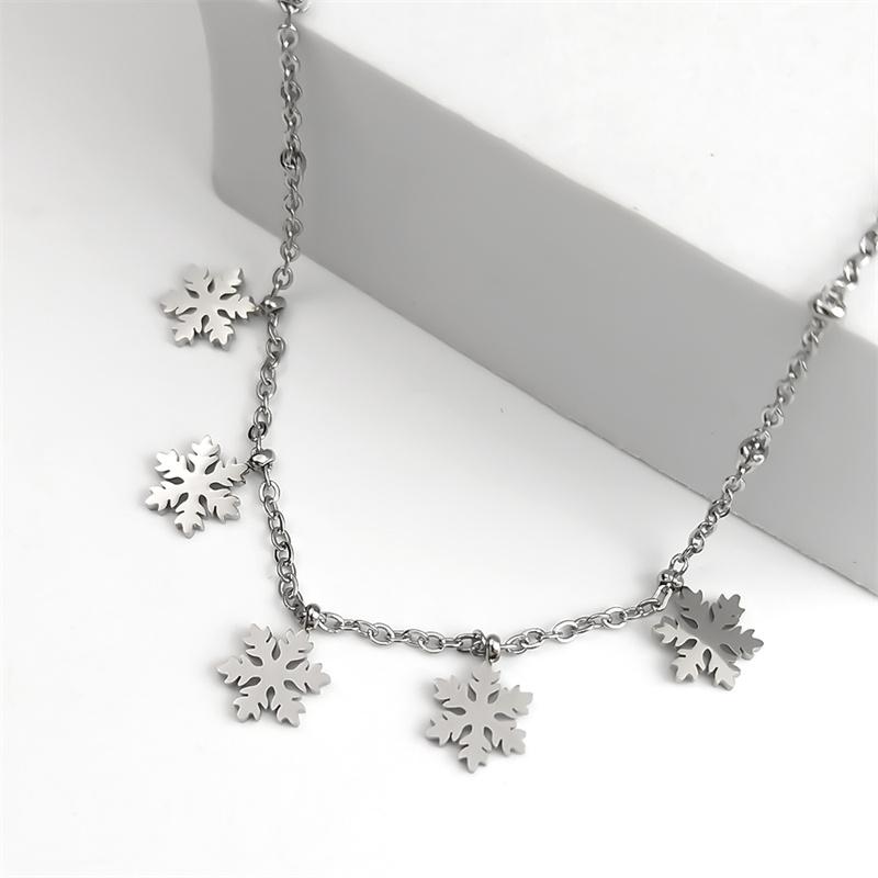 Trendy Snow Flower Snowflake Charm Necklace for Women Stainless Steel Silver Color Snowflake Chain Christmas Gift Jewelry