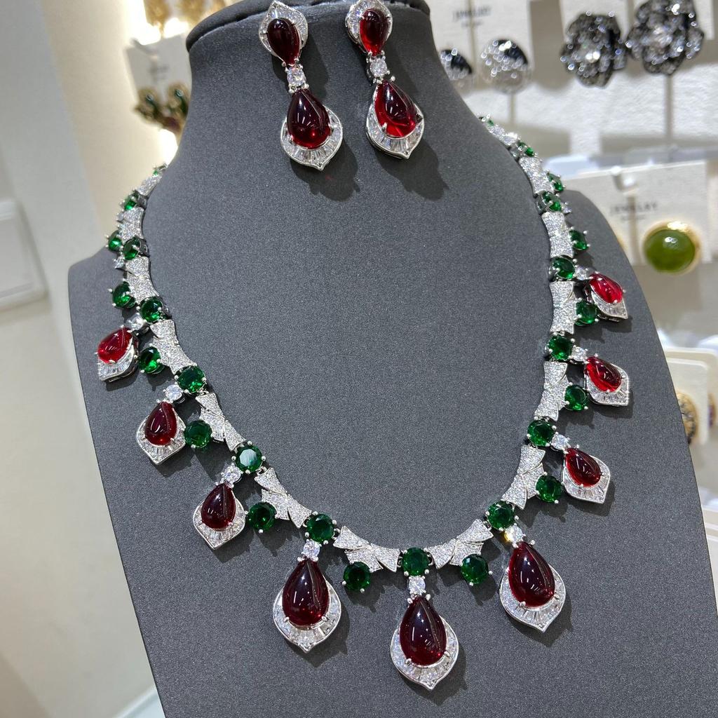 Heavy Industry Necklace Earrings Set Winter Women'S High Sense Water Drop Zircon Jewelry Light Luxury