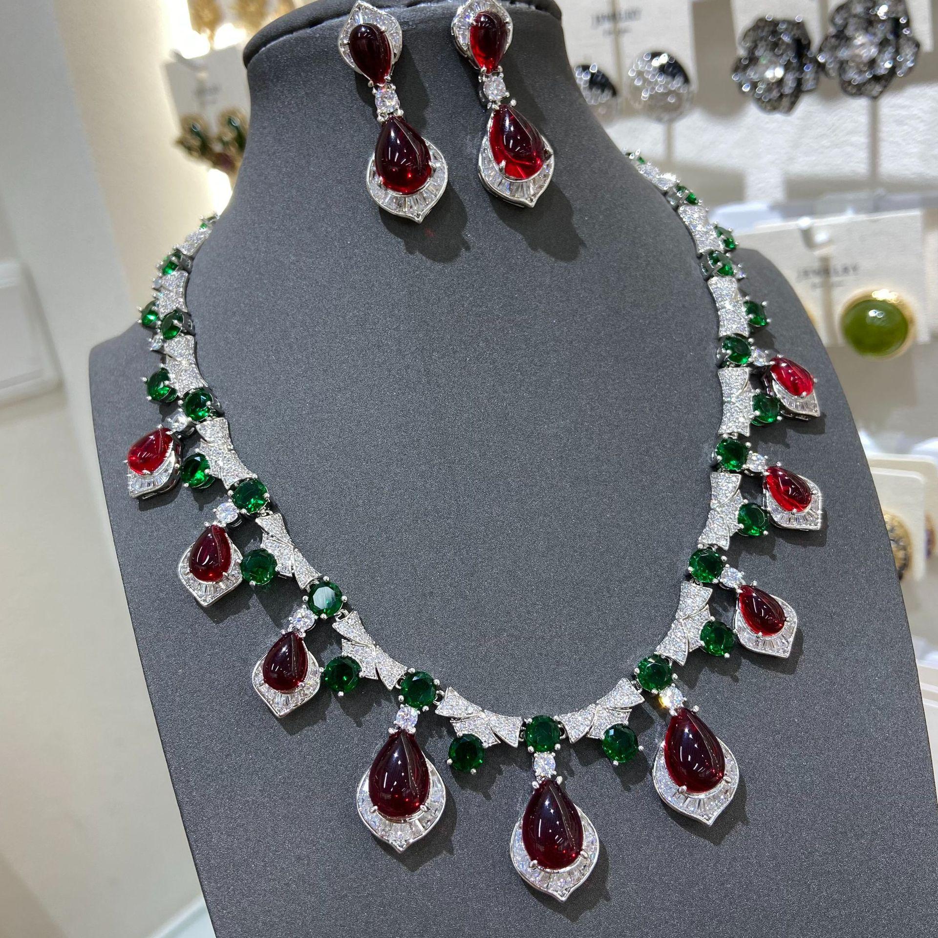 Heavy Industry Necklace Earrings Set Winter Women S High Sense Water Drop Zircon Jewelry Light Luxury