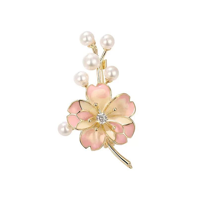 Fashion White Flower Brooches Women Metal Bouquet Brooch Pin Pastoral Style Jewelry Gifts Party Clothes Accesories