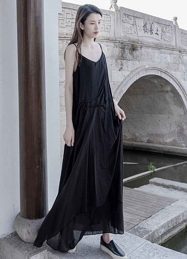 Return To Dust's Self-made Literary and Versatile Spray-dyed Suspender Dress, Two Colors