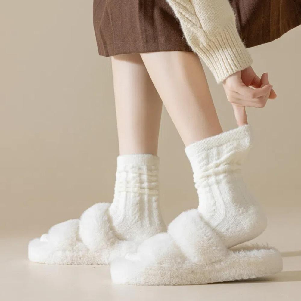 Thicken Winter Socks Keep Warm Plush Socks Comfortable Warm Cashmere Socks Winter