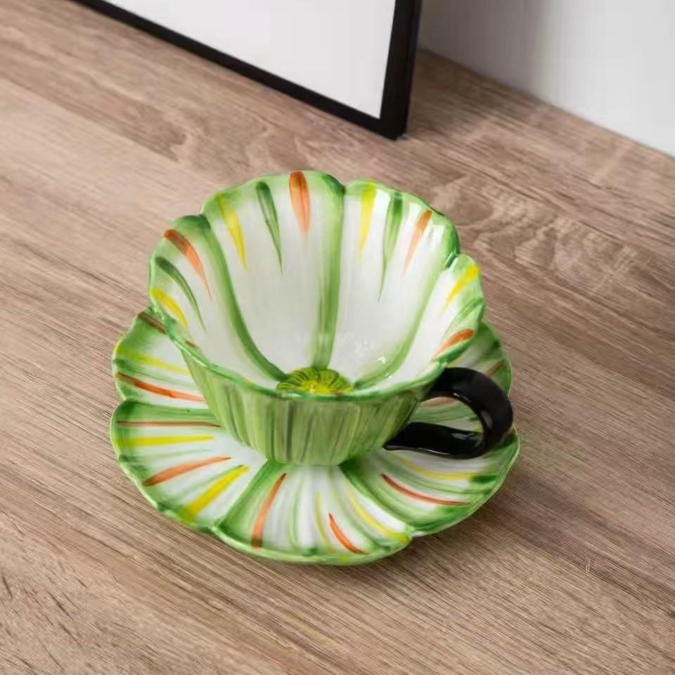 Unterglasurfarbige Blume Kaffeetasse Keramik Kaffeeladen Tasse Hoher Erscheinungsgrad Nischen Tasse und Untertasse Set