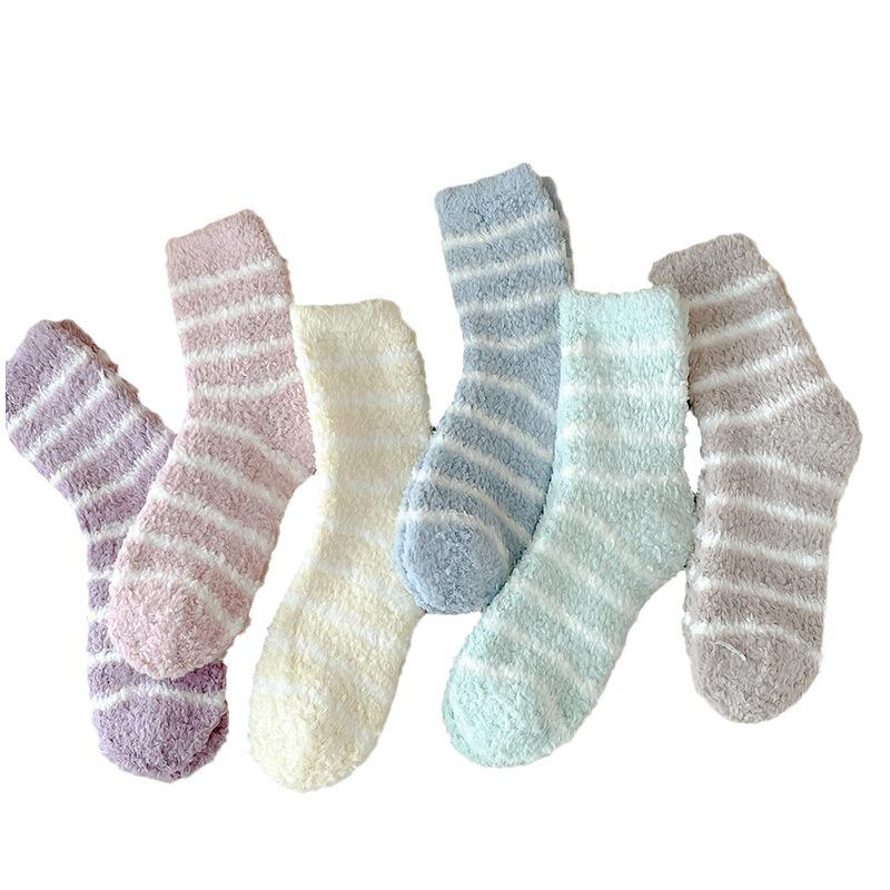 Women's Thick Coral Fleece Socks – Striped, Non-Shedding, Warm for Autumn & Winter