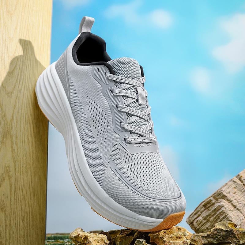 Men's Wide Fit Lightweight Mesh Running Shoes with Soft Sole & Shock Absorption for Spring/Autumn 2026