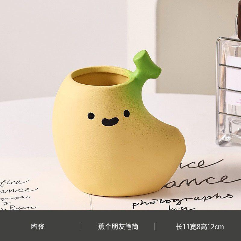 

1pcs High aesthetic desktop office cream style pen holder cartoon cute