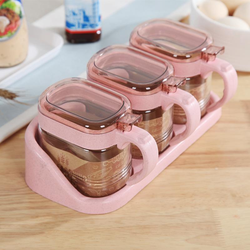 

Kitchen Tool Glass Seasoning Box Combination SetWall-mounted Glass Seasoning Bottle and Seasoning Jar Set Without Drilling Three-piece set рожевий