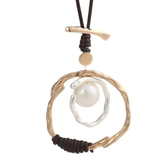 Long Sweater Chain Round Vintage Ladies Fashion Metal Pendant Necklace