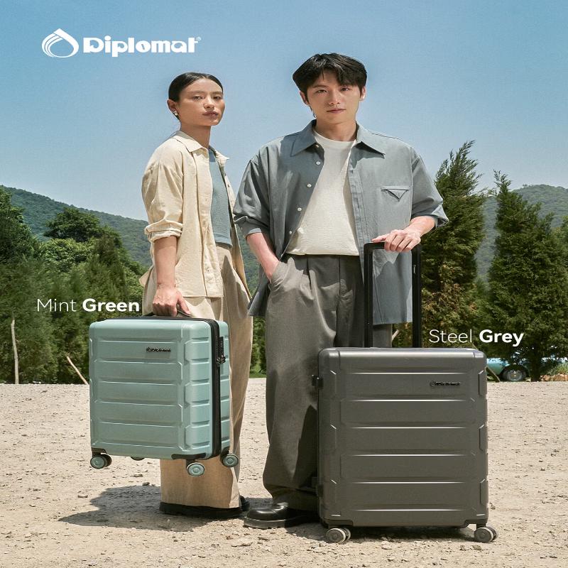 Diplomat TC-26083 Hardshell Travel Suitcase 24 inches