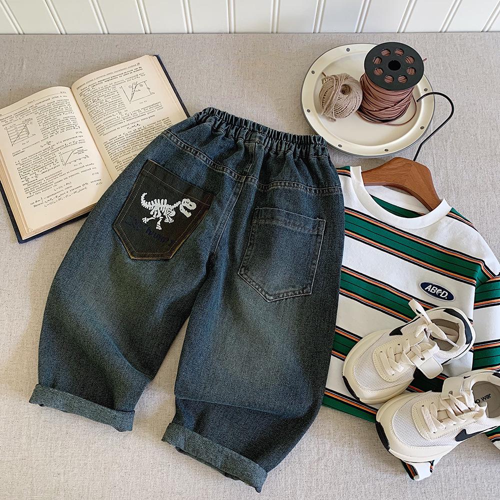 

Кино 2025 Осень Детские джинсы с вышивкой в корейском стиле для мальчиков - Модные и универсальные брюки. 110cm синий/серый