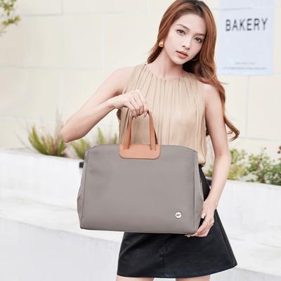 Light Luxury Niche Women's Bag Versatile Simple Portable Single Shoulder Crossbody Bag Fashionable Women's Briefcase