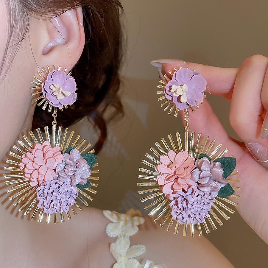 Silberne Nadel Strass Blume Quaste Brautohrringe, Vielseitige Ohrstecker für Damenmode.