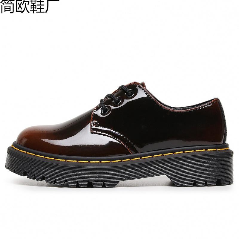 1 thick-soled hole small leather shoes female, low-top leather color-changing green round head casual student medium thick pine