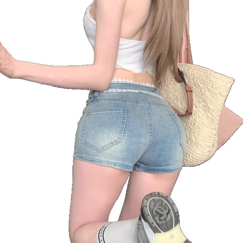 Shorts Jeans de Cintura Baixa com Renda - Estilo Hot Girl - Verão A-Line Levanta Bumbum Hot Pants para Mulheres