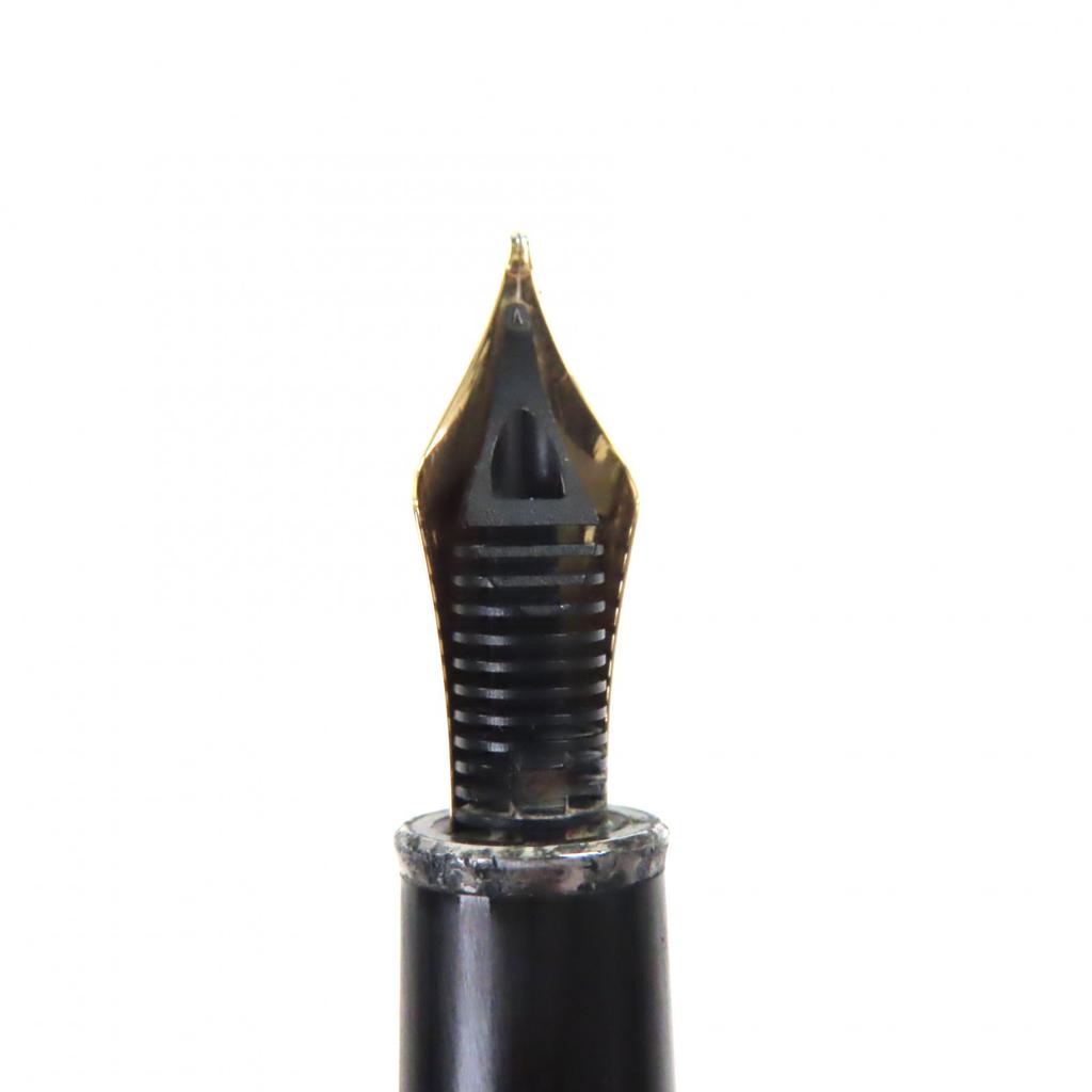 Very Good MONTBLANC fountain pen Meisterstück Classic Black gold 14K mens Used